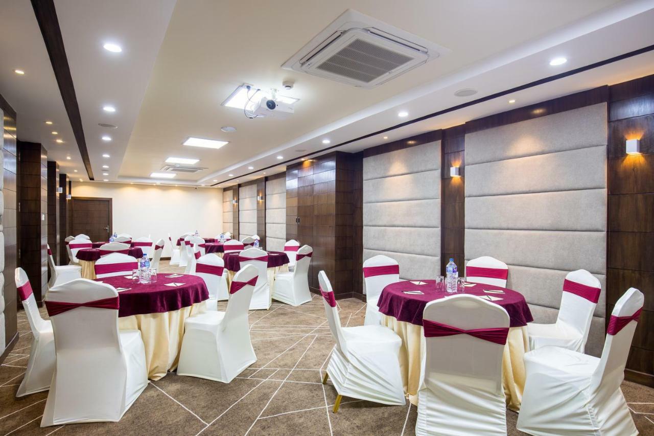 Hotel Kutumba Lalitpur Ngoại thất bức ảnh
